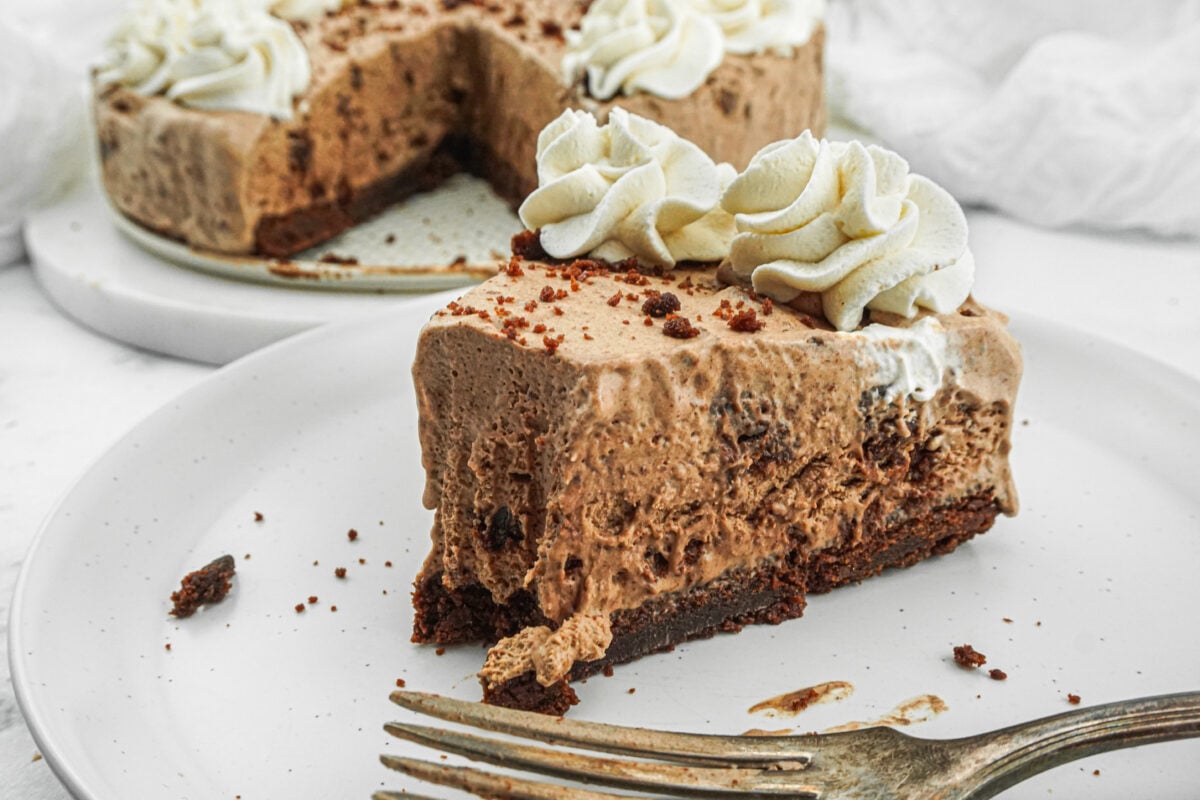 No Bake Brownie Ice Cream Cake